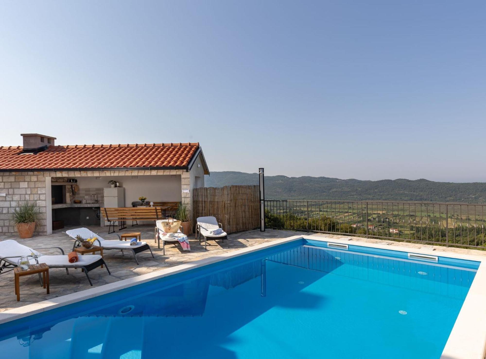 Villa Source With Private Pool Pridvorje Exteriér fotografie